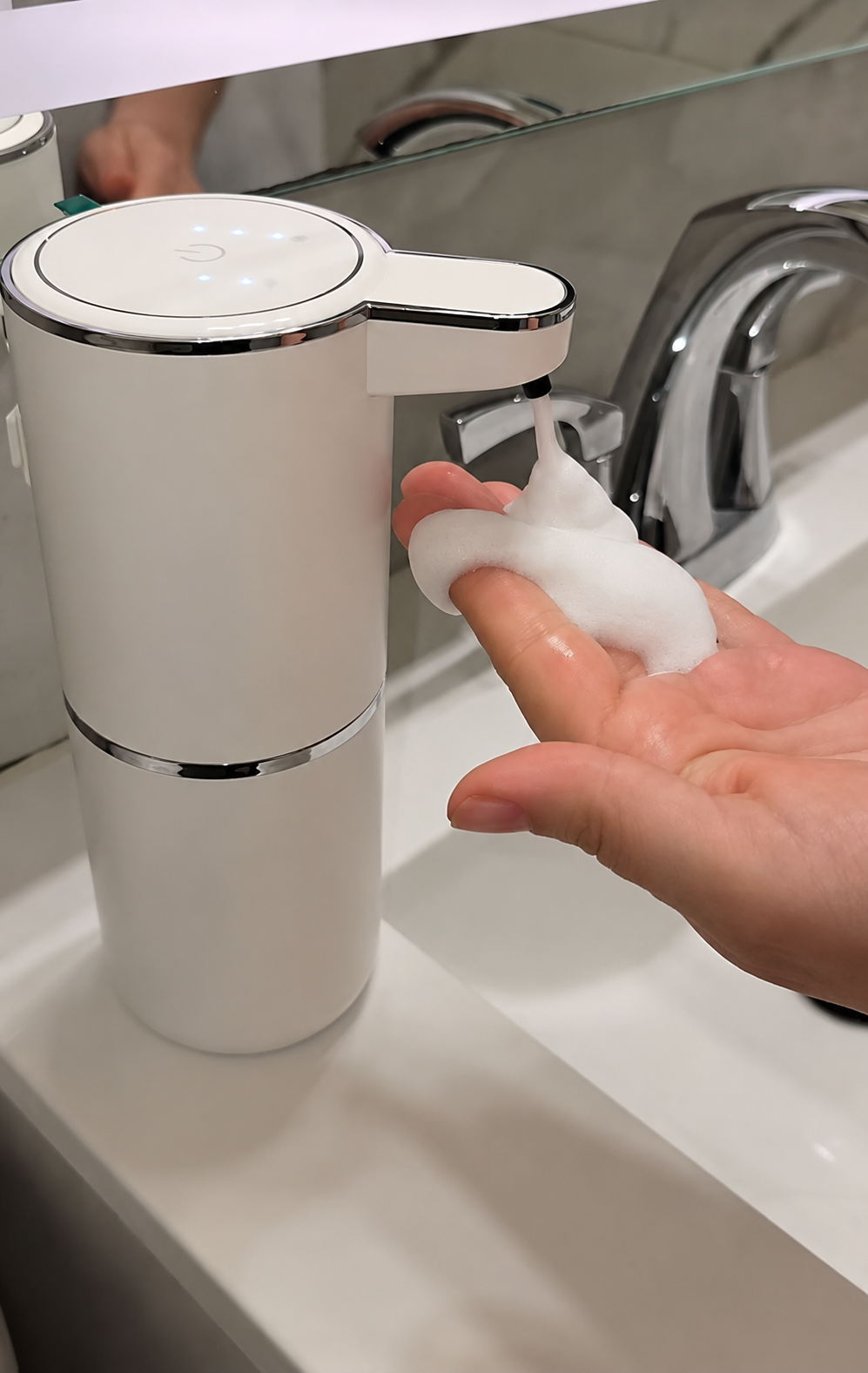 Dispensador Automático de Jabón con Sensor — Sin Contacto, Recargable USB-C