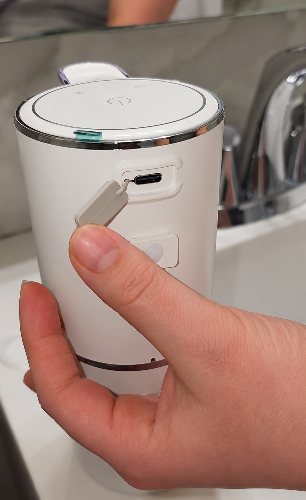 Dispensador Automático de Jabón con Sensor — Sin Contacto, Recargable USB-C