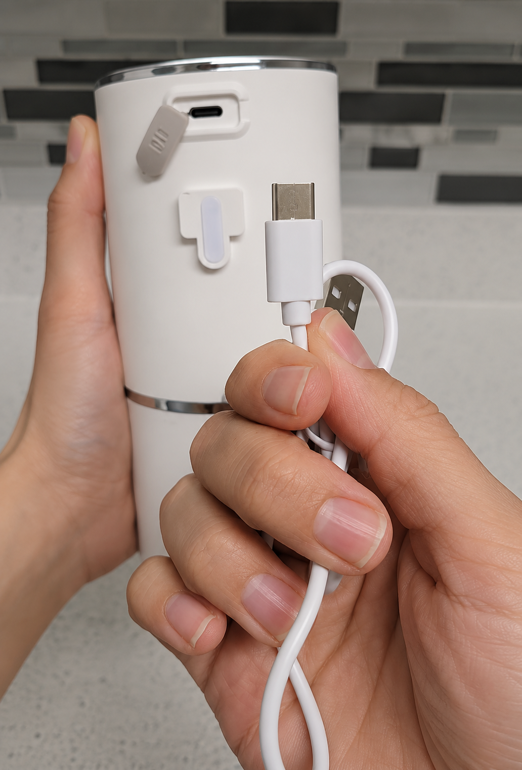 Dispensador Automático de Jabón con Sensor — Sin Contacto, Recargable USB-C